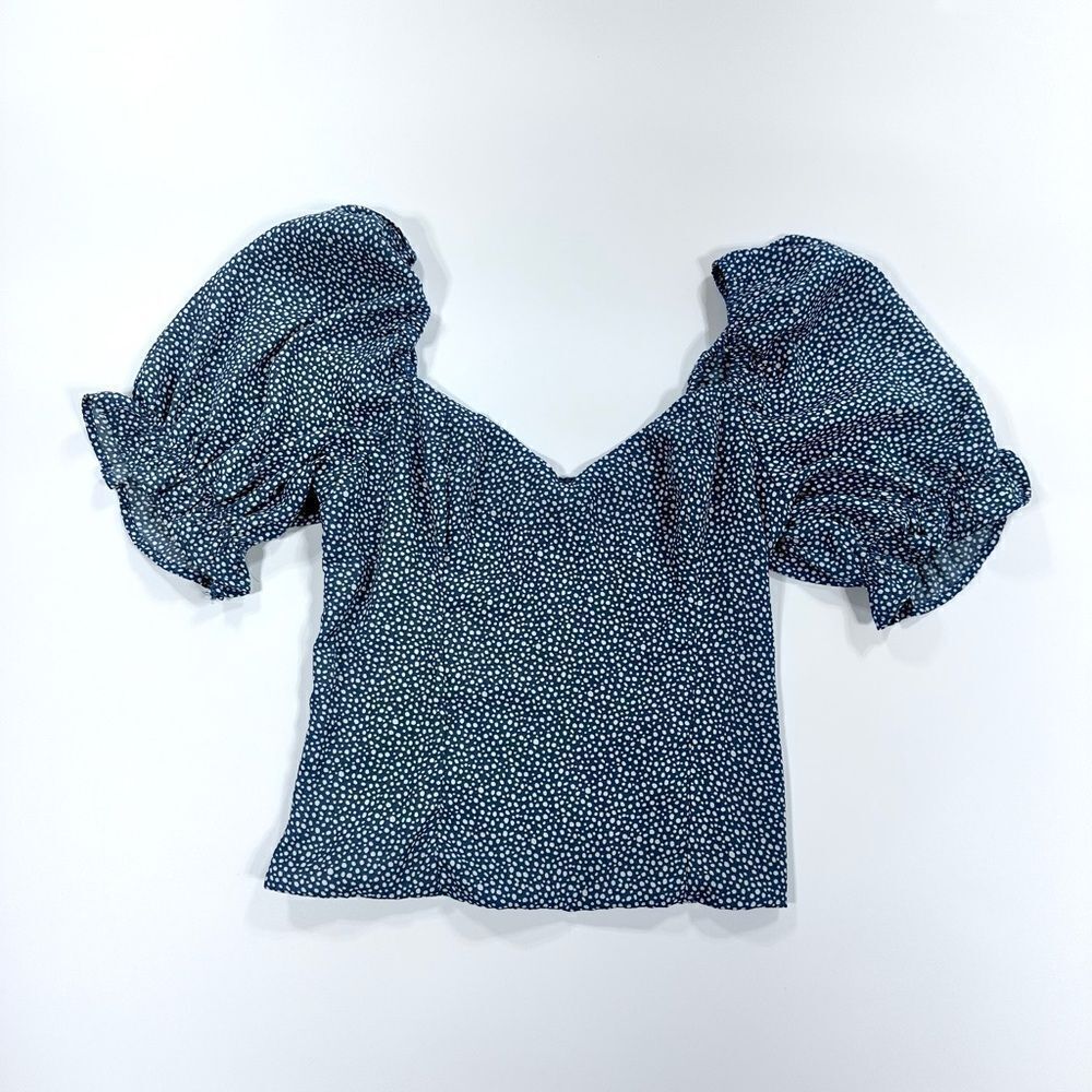 Abercrombie and fitch blue floral puff sleeve crop top XS